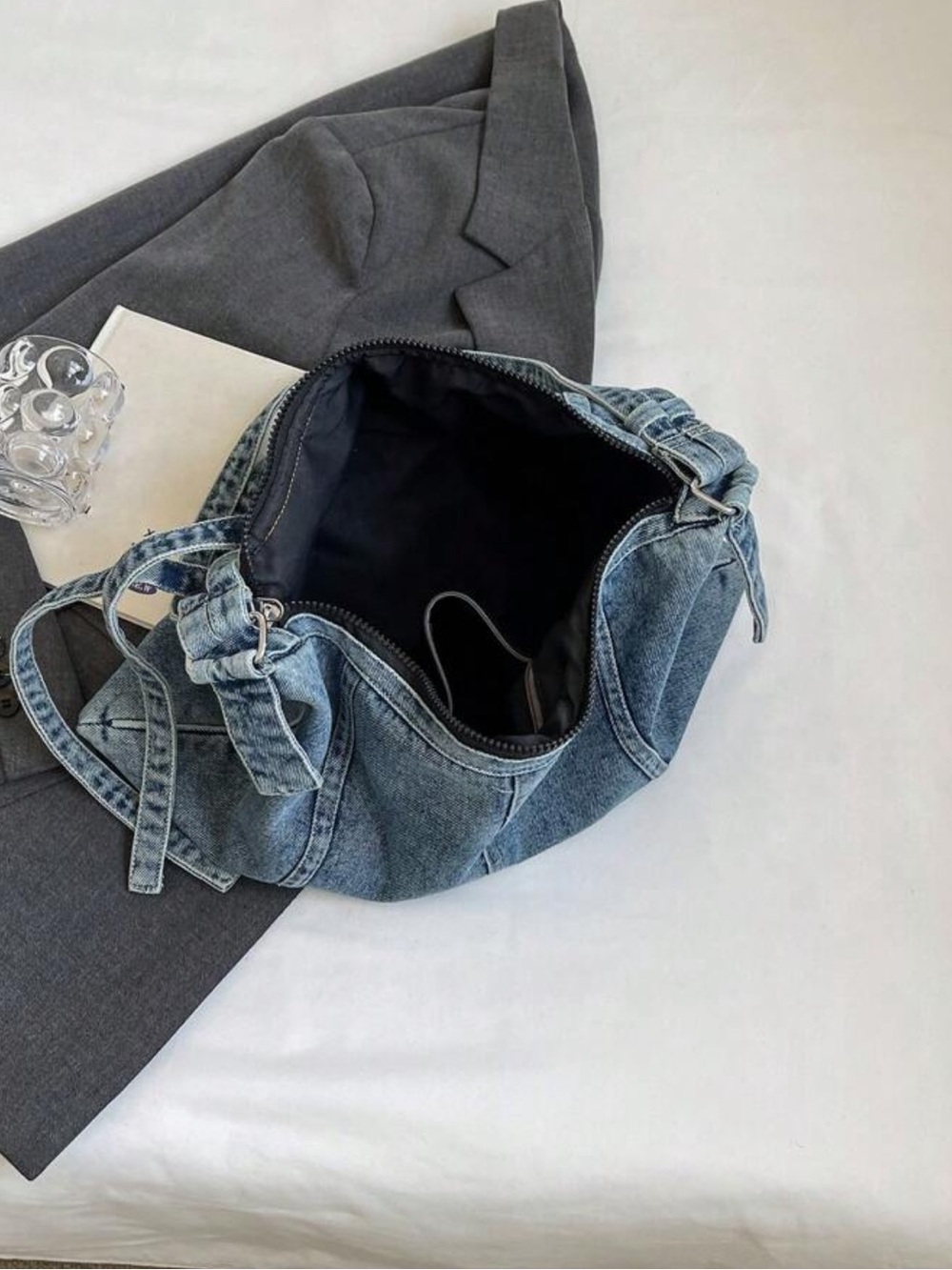 Denim Shoulder Hobo Bag - Blue - Picture 5 of 6